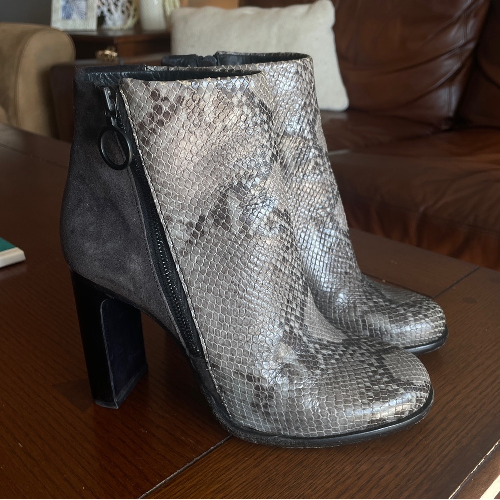 Rag & Bone Ellis Boots - Black Snake Skin and Suede Leather - Women’s 9.5 / 39.5
